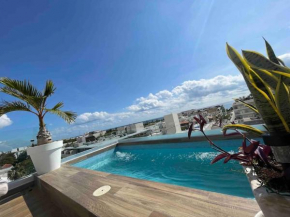 Best penthouse on 5av! Private pool! rooftop with ocean view